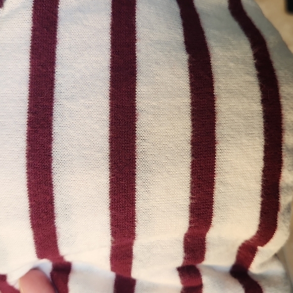 OLD Navy Lightweight Crewneck Long Sleeve Striped Sweater, X-small - Picture 9 of 9